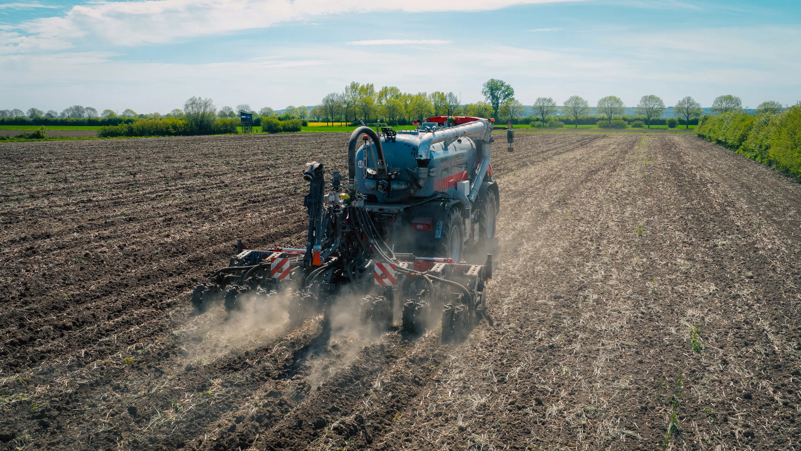 Selbstfahrer mit StripTill-Grubber